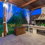 Villa Sophie - Sunny Retreat!