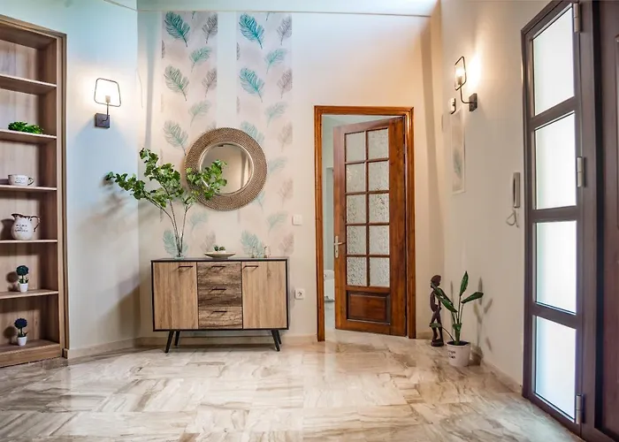 فيلة Sophie - Sunny Retreat!