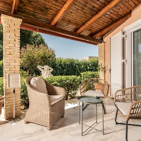 Vila Sophie - Sunny Retreat!